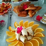 Victoria Family 2* بالشيك