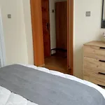 Victoria Family فندق بالشيك
