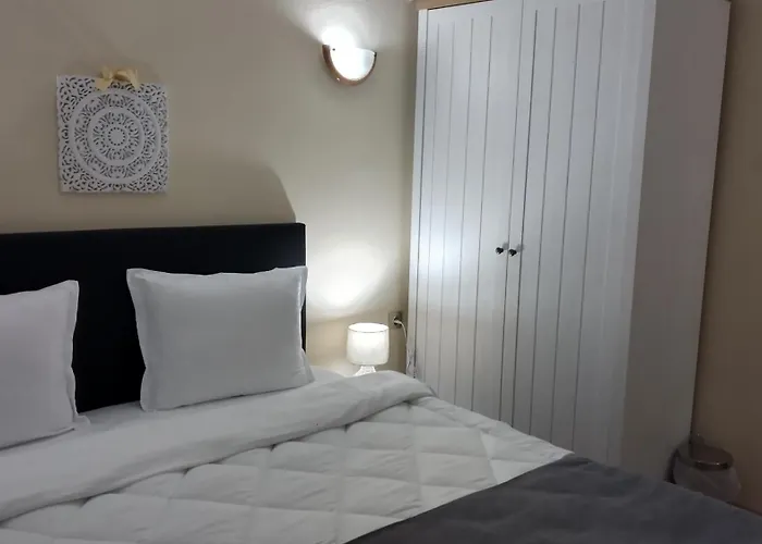 Victoria Family Hotel