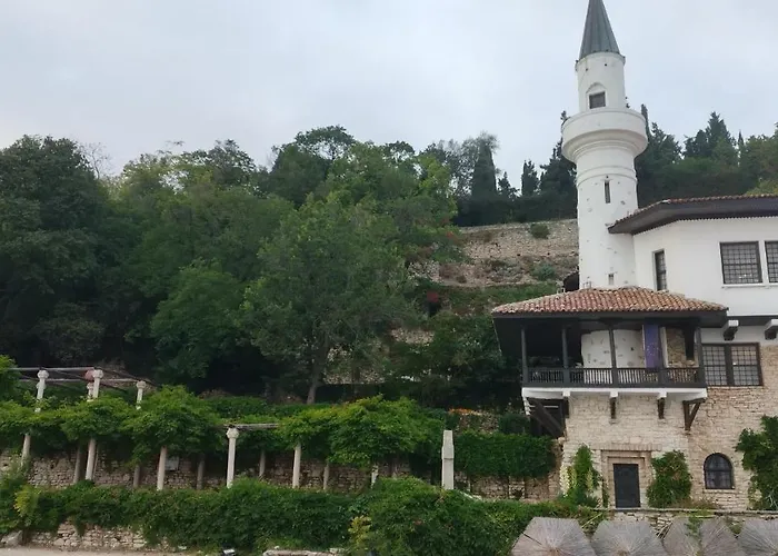 виктория семеен 2*