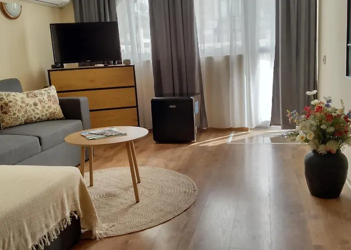 Хотел виктория семеен Балчик